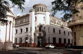 Evalúan adelantar el segundo tramo de aumento salarial a estatales